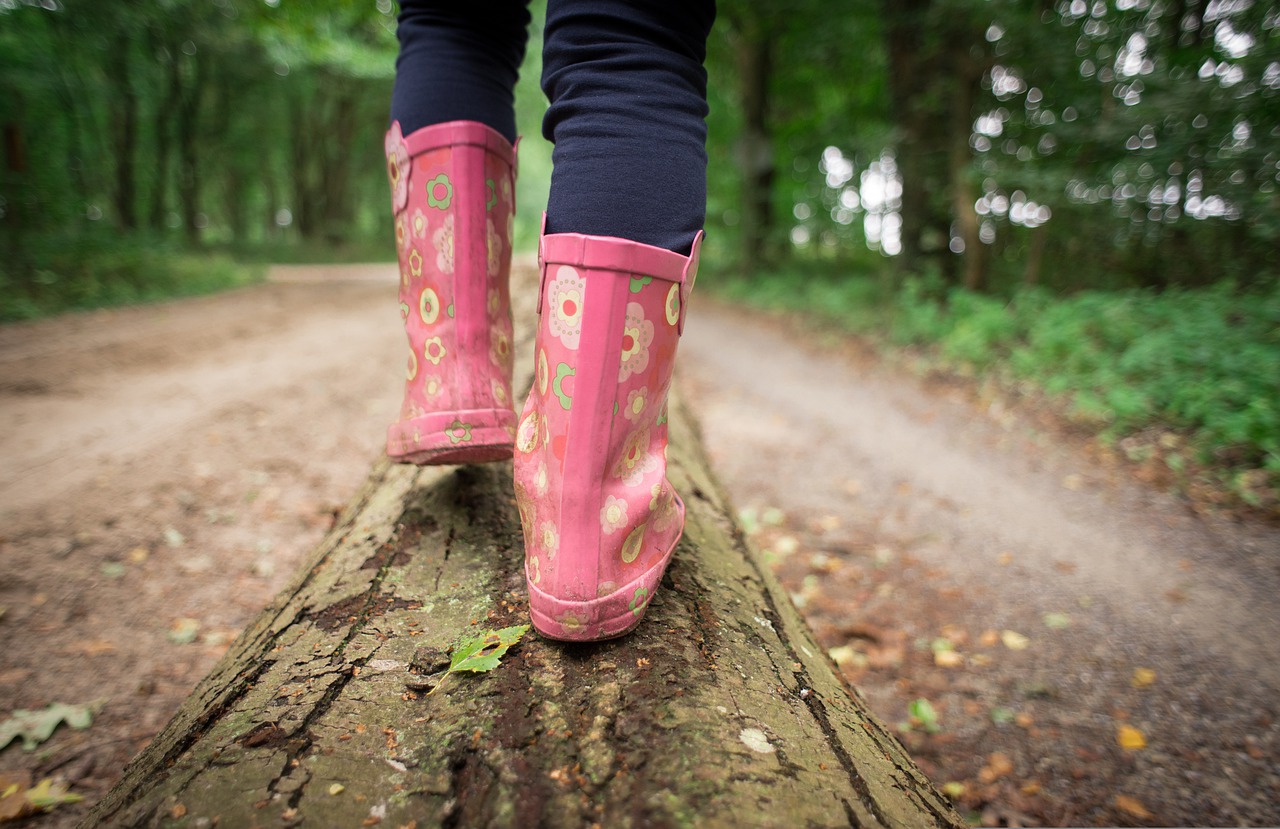 girl, walking, forest-1746286.jpg